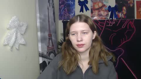 Snapshot of crystalgirl__ chatting on January 18, 2026, 1:15 pm Stella online show from January 18, 2026, 1:15 pm