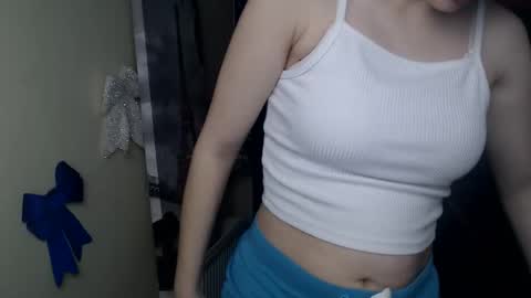 Snapshot of crystalgirl__ chatting on February 24, 2026, 7:17 am Stella online show from February 24, 2026, 7:17 am