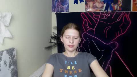 Snapshot of crystalgirl__ chatting on March 4, 2026, 3:40 pm Stella online show from March 4, 2026, 3:40 pm