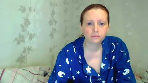 Snapshot of crystallangel chatting on April 1, 2026, 4:26 pm CrystallAngel online show from April 1, 2026, 4:26 pm