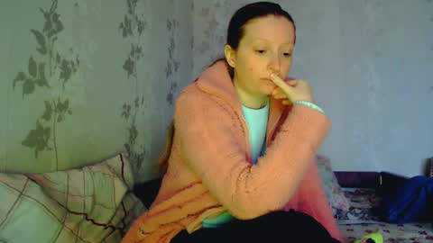 Snapshot of crystallangel chatting on April 24, 2026, 2:52 pm CrystallAngel online show from April 24, 2026, 2:52 pm