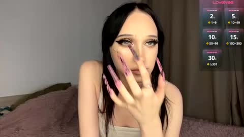 Snapshot of crystalllmolly chatting on July 25, 2026, 9:01 pm crystalllmolly online show from July 25, 2026, 9:01 pm