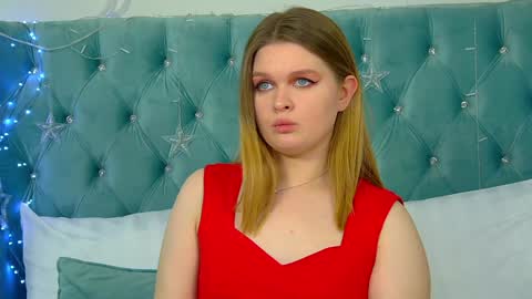 Crystal online show from December 18, 2024, 3:55 pm