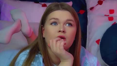 Crystal online show from February 12, 2026, 6:30 am