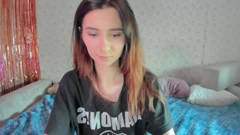 Maria online show from February 5, 2025, 4:48 am