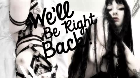 Snapshot of crystalsomnia chatting on February 3, 2026, 11:26 am Sasha Make me moan with patterns good music here online show from February 3, 2026, 11:26 am