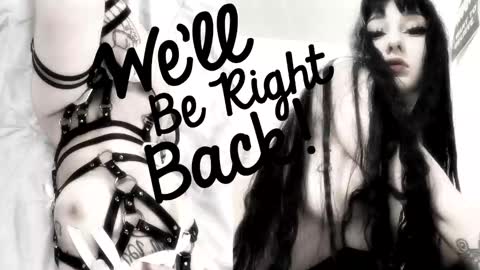 Snapshot of crystalsomnia chatting on February 7, 2026, 11:25 am Sasha Make me moan with patterns good music here online show from February 7, 2026, 11:25 am