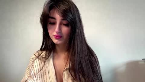 Diana online show from May 28, 2026, 8:00 am