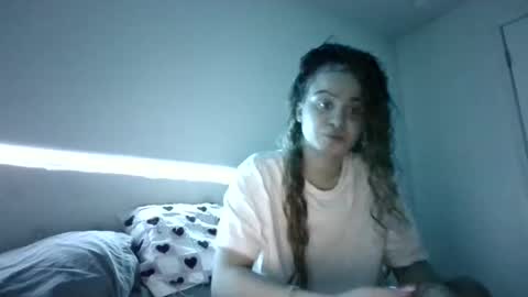 Snapshot of cubangoldn chatting on February 17, 2025, 2:42 am cubangoldn online show from February 17, 2025, 2:42 am