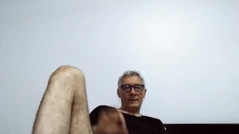 BIG UNCUT HARD COCK online show from February 18, 2026, 1:34 am