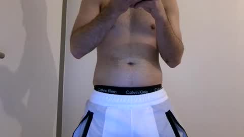 cuckold_2006 online show from January 17, 2026, 12:43 pm