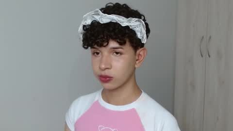 Cuddly online show from February 15, 2025, 4:12 pm