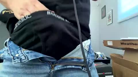 Snapshot of cum908 chatting on February 13, 2026, 2:35 pm cum908 online show from February 13, 2026, 2:35 pm