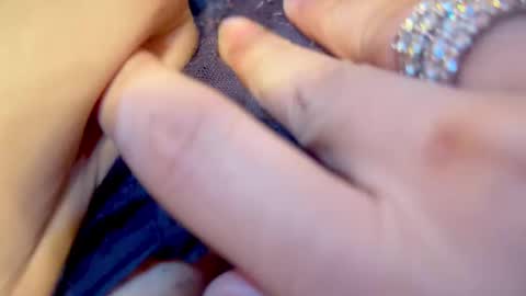 Snapshot of cum_all_over_mmee chatting on September 25, 2025, 9:46 am im KIM new girl to spoil online show from September 25, 2025, 9:46 am