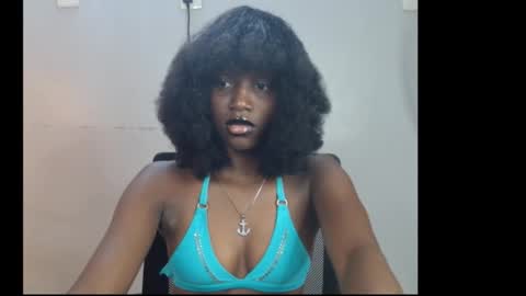 sophie online show from March 22, 2026, 6:28 am