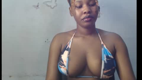 Snapshot of cum_ebony_xxxpetit chatting on June 23, 2026, 1:58 am Teeha online show from June 23, 2026, 1:58 am