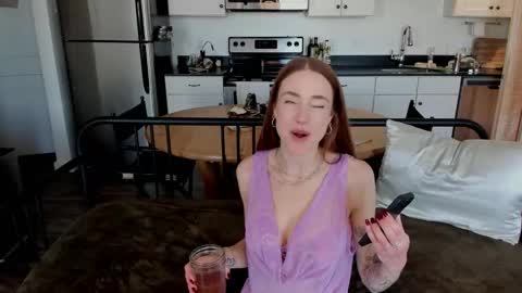 Quinn online show from October 11, 2025, 4:49 pm