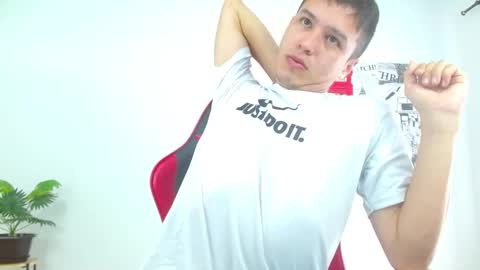 cumandres online show from January 9, 2026, 3:04 pm