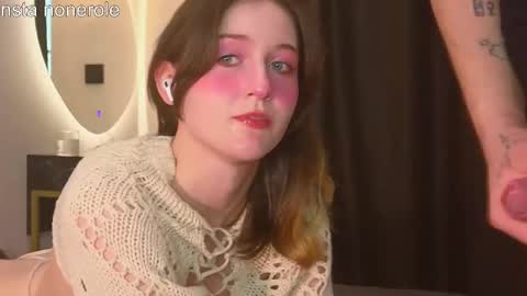 fansly -  lilyband online show from February 26, 2025, 5:31 am