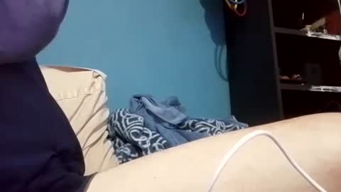 Snapshot of cumbian_chero chatting on June 13, 2026, 11:35 pm cumbian_chero online show from June 13, 2026, 11:35 pm