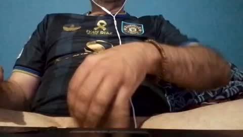 Snapshot of cumbian_chero chatting on June 25, 2026, 2:33 am cumbian_chero online show from June 25, 2026, 2:33 am