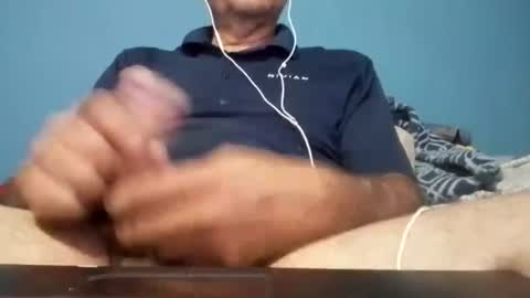 Snapshot of cumbian_chero chatting on July 23, 2026, 12:24 am cumbian_chero online show from July 23, 2026, 12:24 am