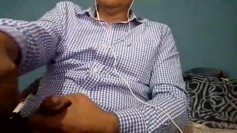 Snapshot of cumbian_chero chatting on July 24, 2026, 3:43 pm cumbian_chero online show from July 24, 2026, 3:43 pm