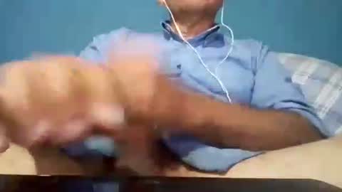 Snapshot of cumbian_chero chatting on July 30, 2026, 6:01 am cumbian_chero online show from July 30, 2026, 6:01 am