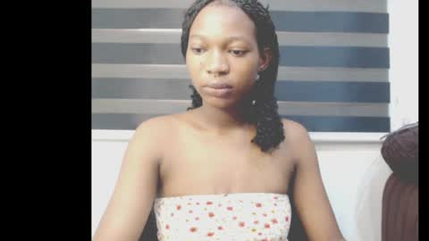 Snapshot of cumebony_petit chatting on May 14, 2026, 6:53 am cumebony_petit online show from May 14, 2026, 6:53 am
