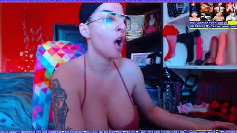 cuminmenowbby online show from June 13, 2026, 2:48 pm