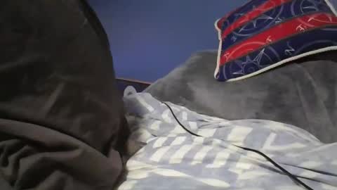 Snapshot of cumonmeplease6 chatting on October 10, 2025, 4:22 am cumonmeplease6 online show from October 10, 2025, 4:22 am