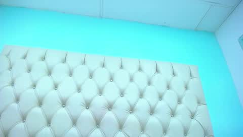 Cumontitsxxx online show from March 7, 2026, 12:02 pm