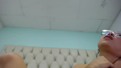 Cumontitsxxx online show from June 5, 2026, 12:55 pm