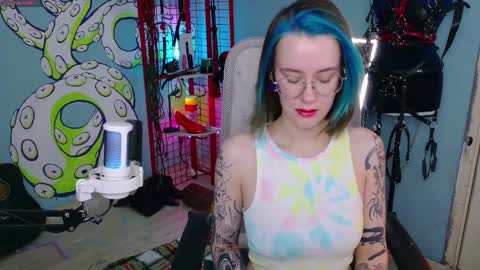 CUMpotikEve online show from March 2, 2026, 7:15 am