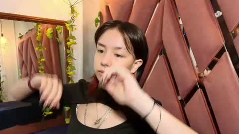Snapshot of cuore_kazx chatting on July 23, 2026, 11:52 am Kazx online show from July 23, 2026, 11:52 am