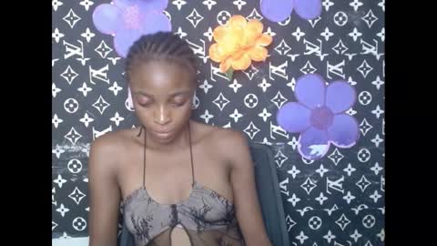 Snapshot of cupidxdoll chatting on March 2, 2025, 11:18 am cupidxdoll online show from March 2, 2025, 11:18 am