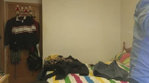 curiosillo1983 online show from March 26, 2026, 4:34 pm