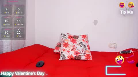 Snapshot of curly_sweett chatting on February 16, 2025, 4:53 am Curly - OF- CURLY SWEETT online show from February 16, 2025, 4:53 am