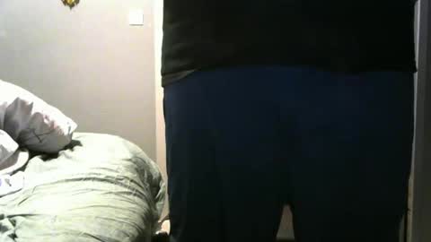 curlyfurly online show from November 28, 2025, 4:37 am