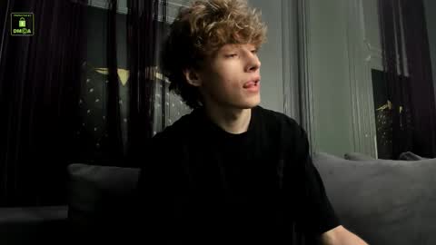 KEVIN online show from September 15, 2025, 3:23 pm