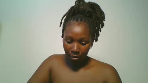 Snapshot of curvybootyj chatting on March 25, 2026, 8:42 am CuteJJudy online show from March 25, 2026, 8:42 am