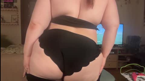 Snapshot of curvycate127 chatting on June 9, 2026, 6:58 am Cate online show from June 9, 2026, 6:58 am