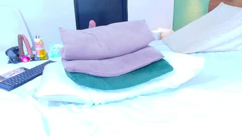 Snapshot of curvyebonyy_ chatting on February 6, 2025, 1:49 am Danna online show from February 6, 2025, 1:49 am