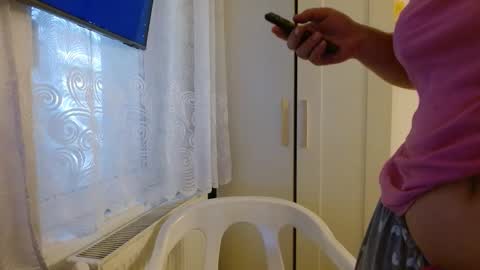 Snapshot of curvymomylore chatting on February 2, 2026, 11:09 am Lore online show from February 2, 2026, 11:09 am