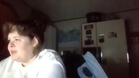 dahlia -kim online show from February 5, 2025, 2:08 am