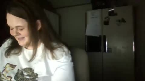 dahlia -kim online show from September 13, 2025, 12:21 am