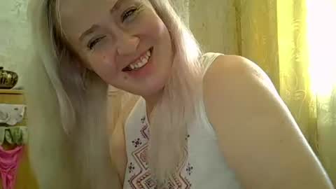 Curvy online show from June 22, 2026, 11:29 am
