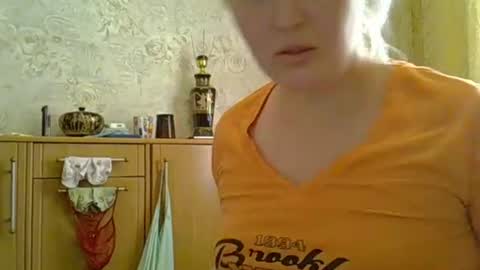 Curvy online show from June 24, 2026, 9:19 am