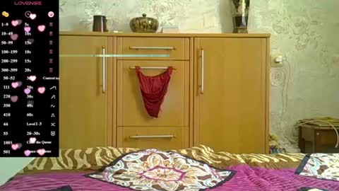 Curvy online show from July 15, 2026, 11:04 am