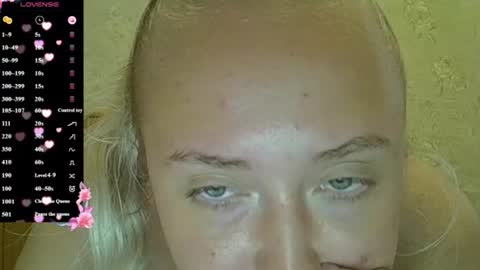 Curvy online show from July 19, 2026, 5:05 pm